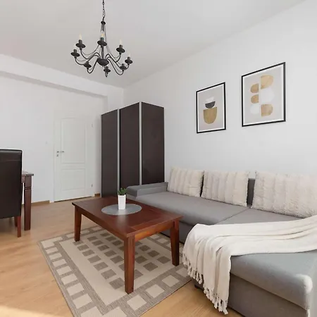 Bright In Muranow Close To The Old Town By Renters Lägenhet *